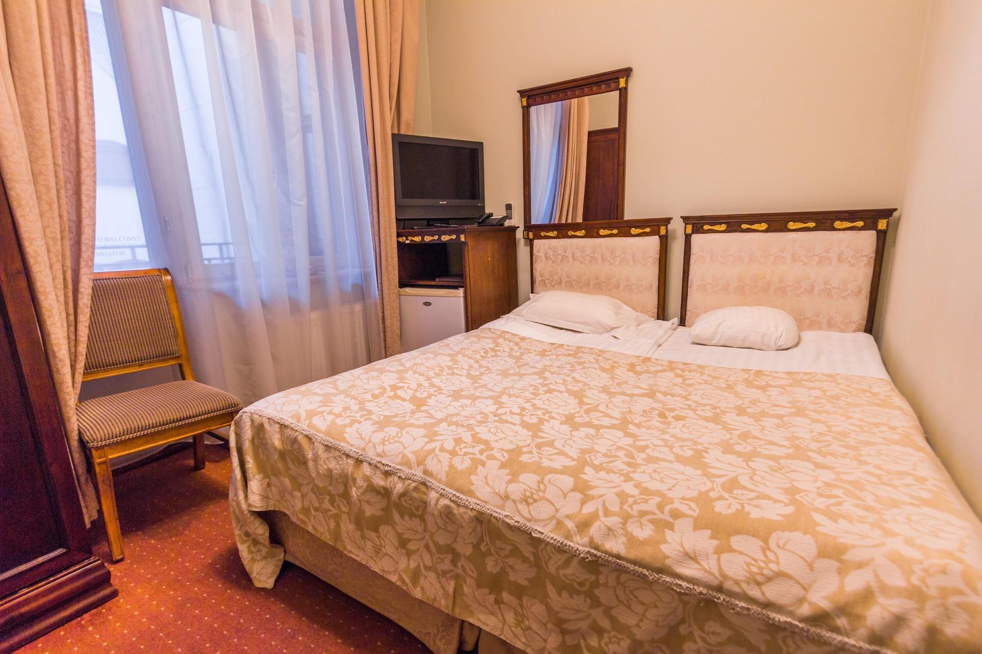 Hotel Garden Palace Рига Экстерьер фото