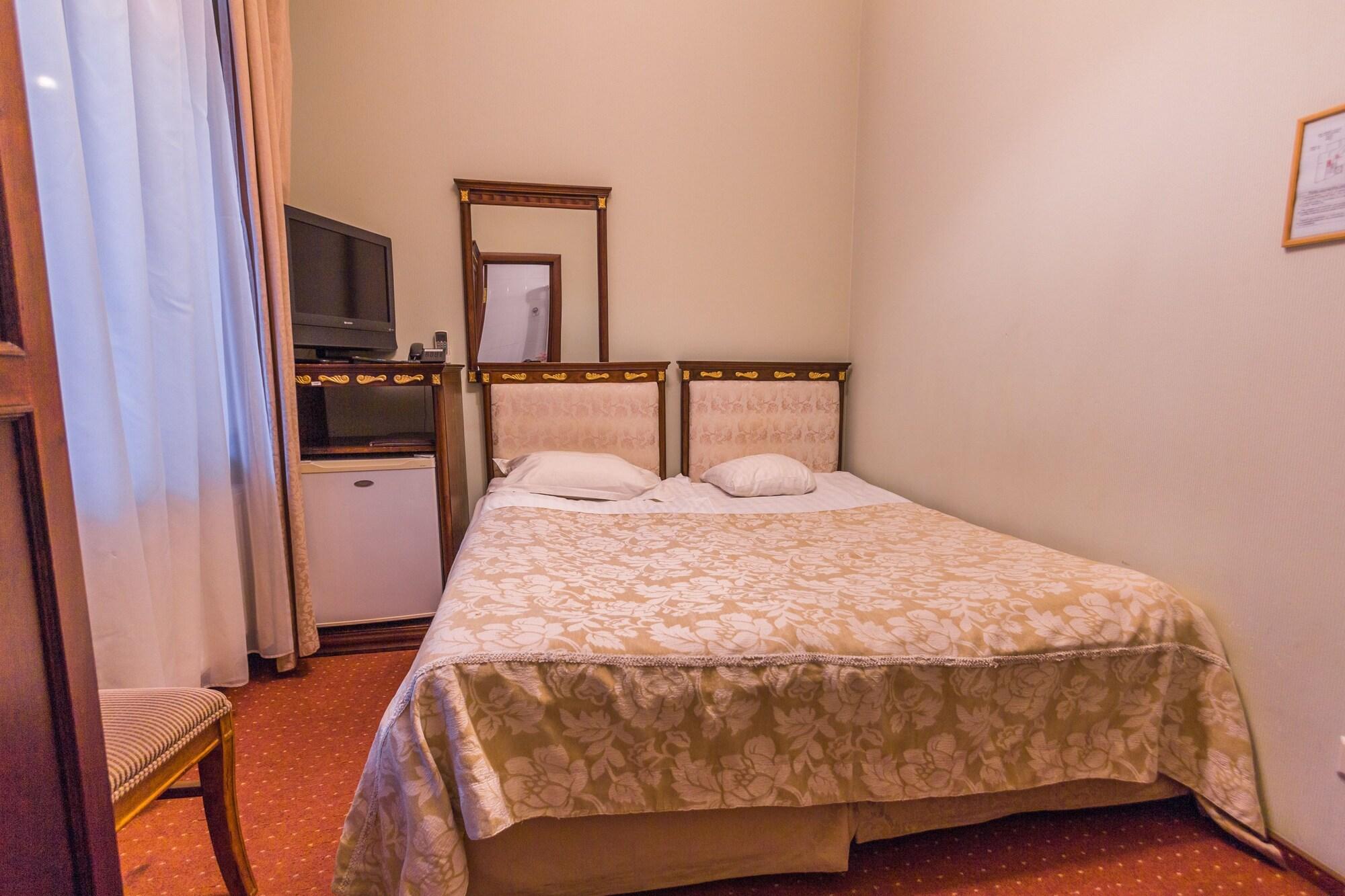Hotel Garden Palace Рига Экстерьер фото