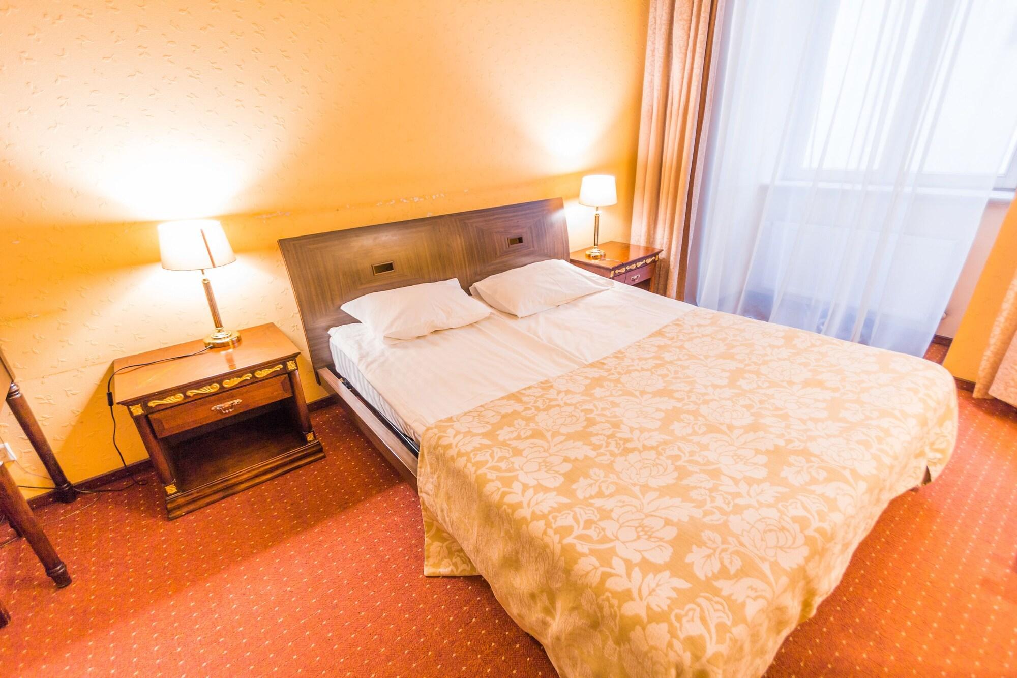 Hotel Garden Palace Рига Экстерьер фото