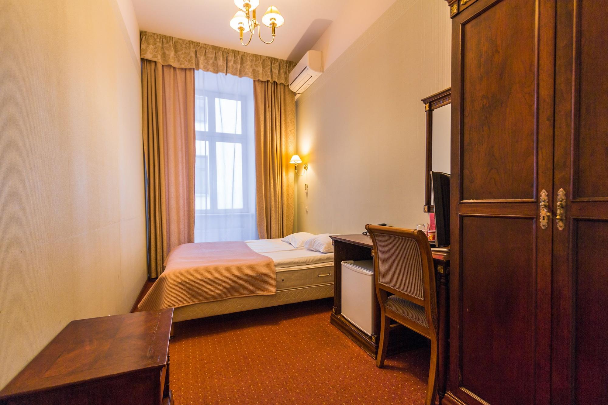 Hotel Garden Palace Рига Экстерьер фото