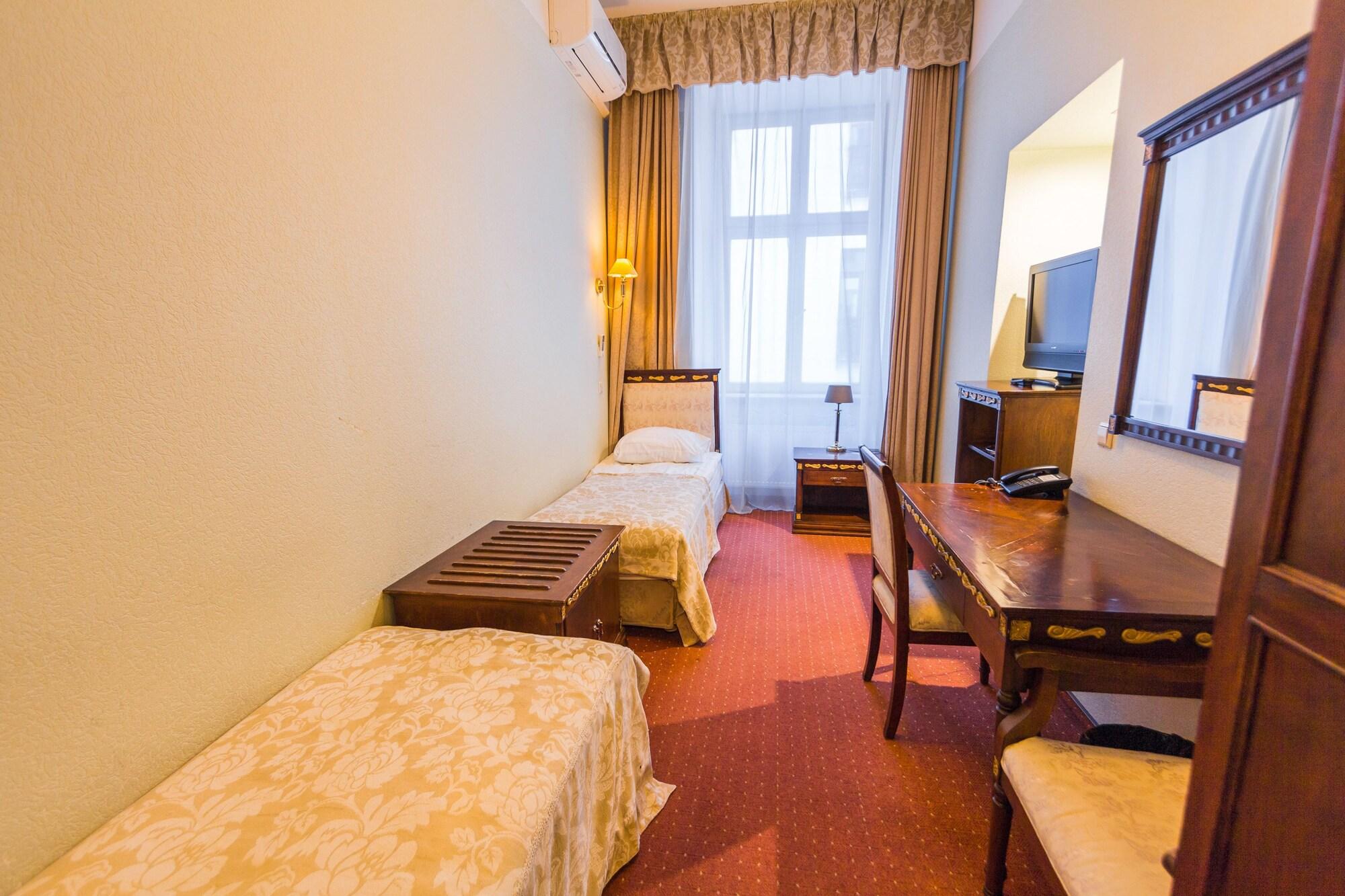 Hotel Garden Palace Рига Экстерьер фото